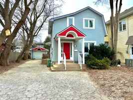 featured image of 526 Kirkwood Ave