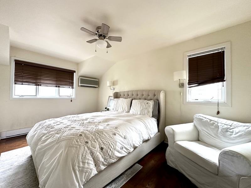 526 Kirkwood Ave - Photo 7 of 14