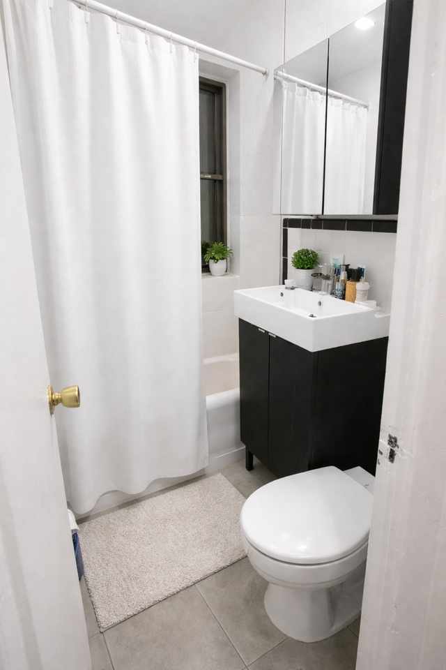 31-32 29th Street #3 - Photo 4 of 5