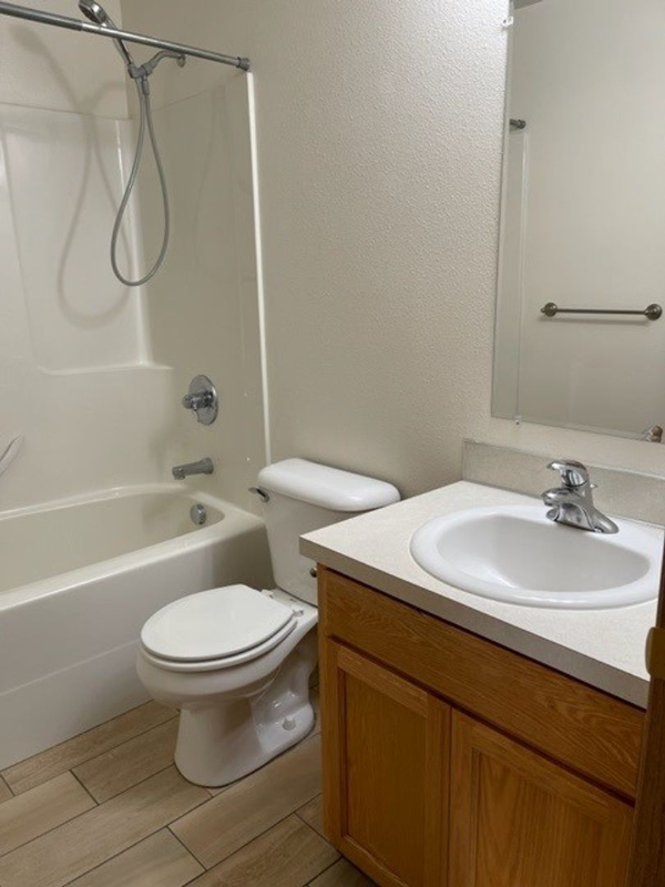 104 Rice Ln - Photo 5 of 16