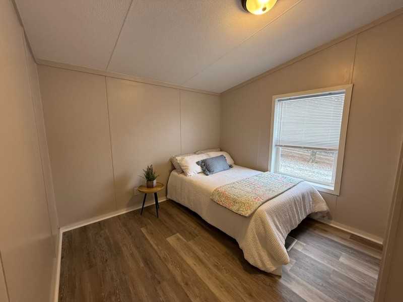 769 Knox St - Photo 6 of 10