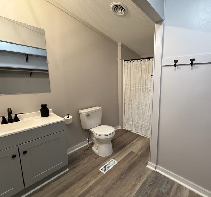 769 Knox St - Photo 7 of 10