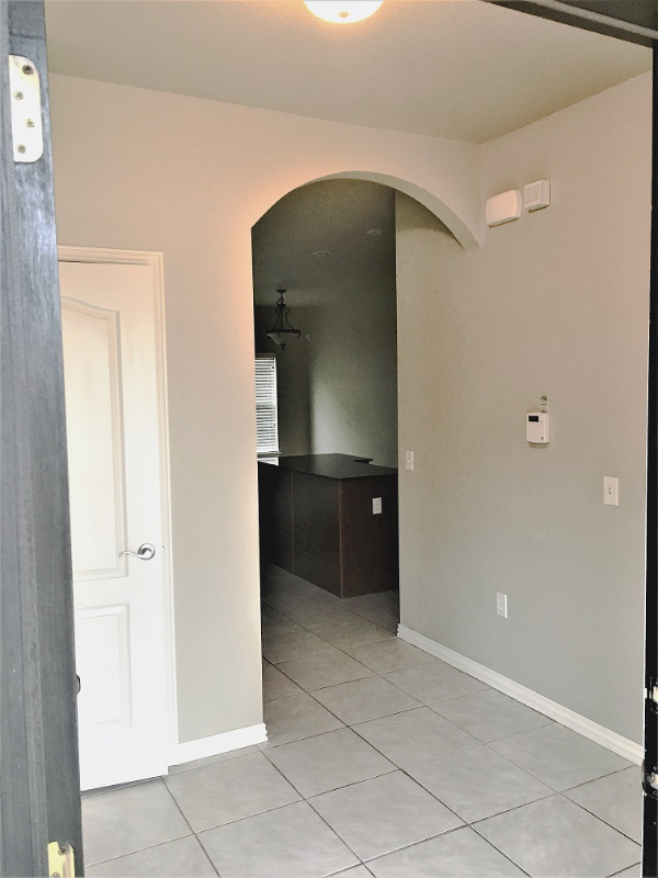 3172 W Montrail Pl - Photo 3 of 19