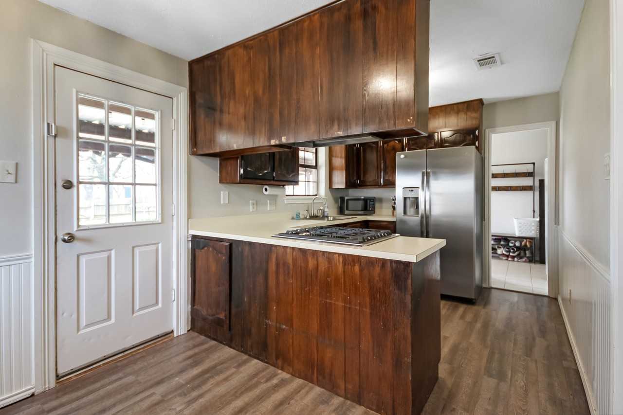 3221 Oak Ln #NA - Photo 7 of 16