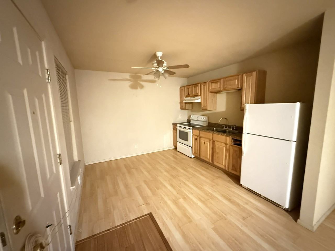 131 Howard Ln #3 - Photo 3 of 4