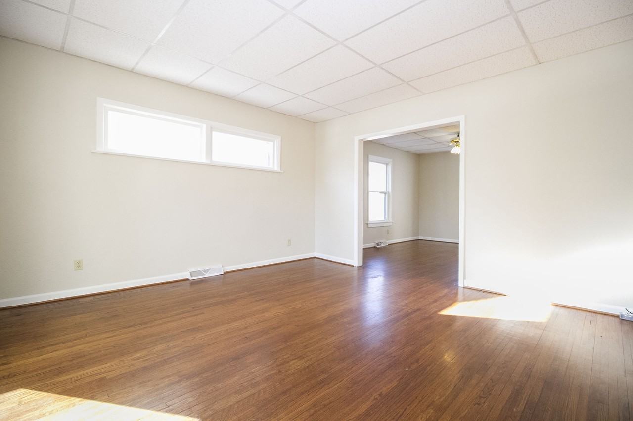 4015 Eastway St #NA - Photo 4 of 24