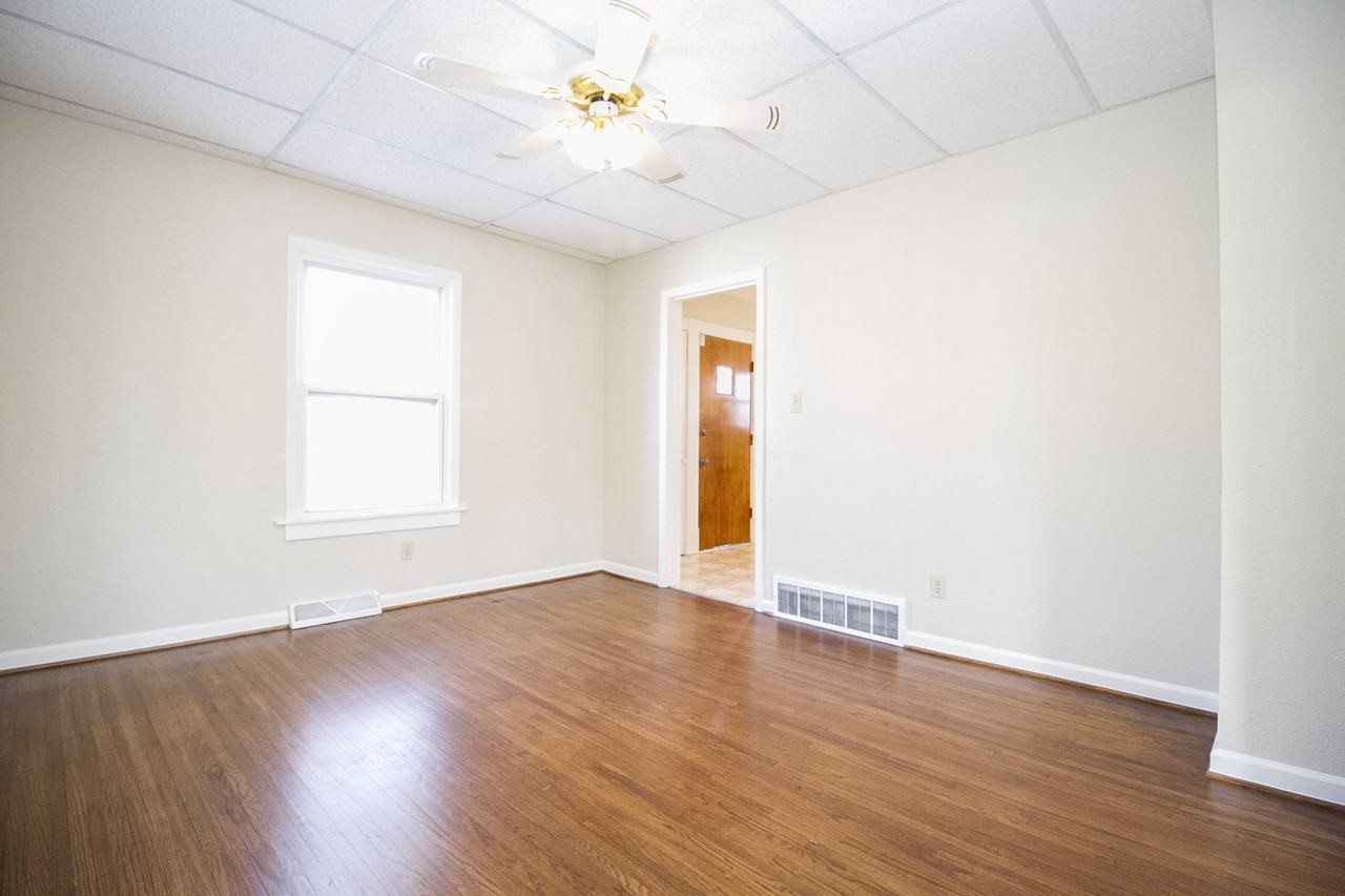 4015 Eastway St #NA - Photo 7 of 24