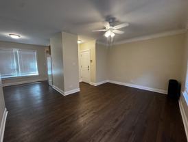 1375 W Greenleaf Ave #3S - Photo 1 of 1