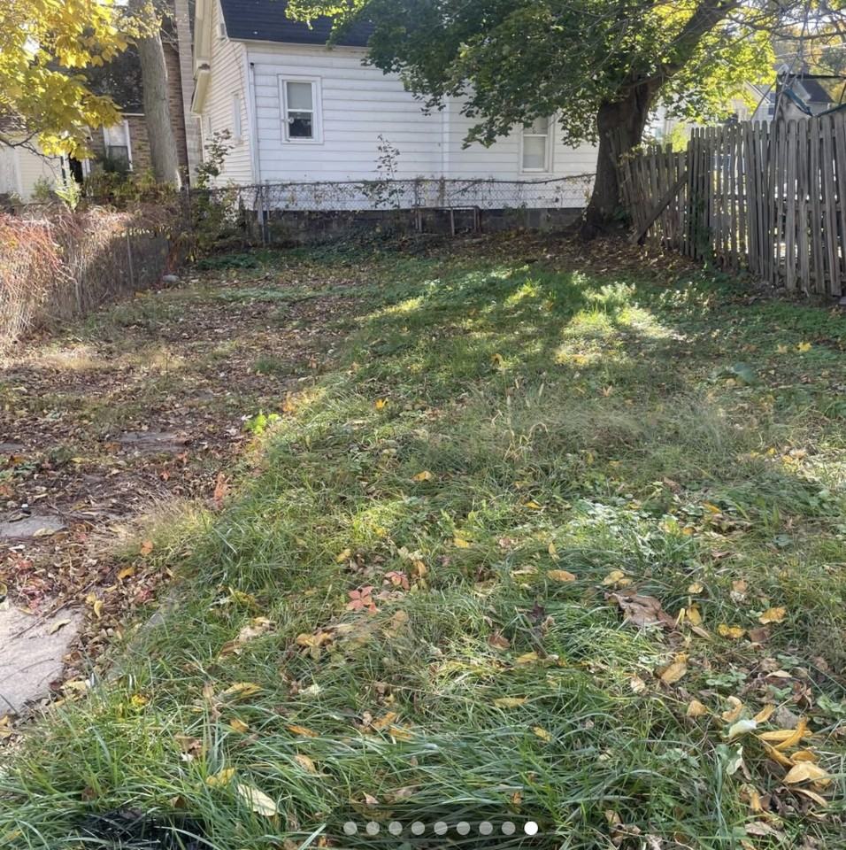 114 E Belmont St #NA - Photo 2 of 9