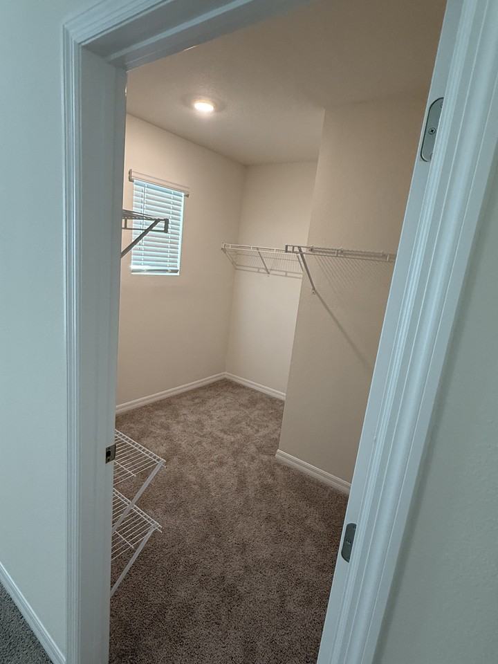 3491 Costello Cir #NA - Photo 4 of 7