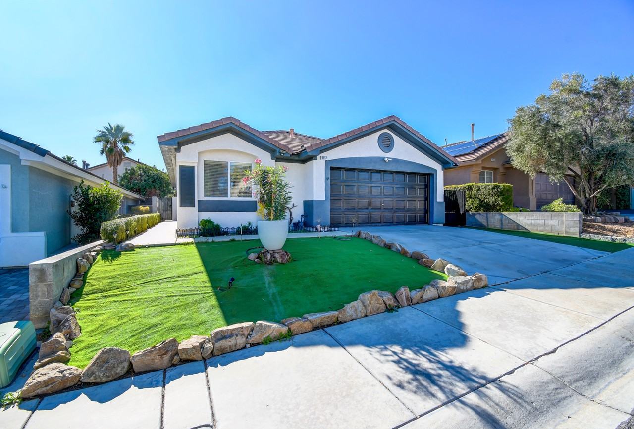 9657 Marble Peak Ct #NA - Photo 2 of 39