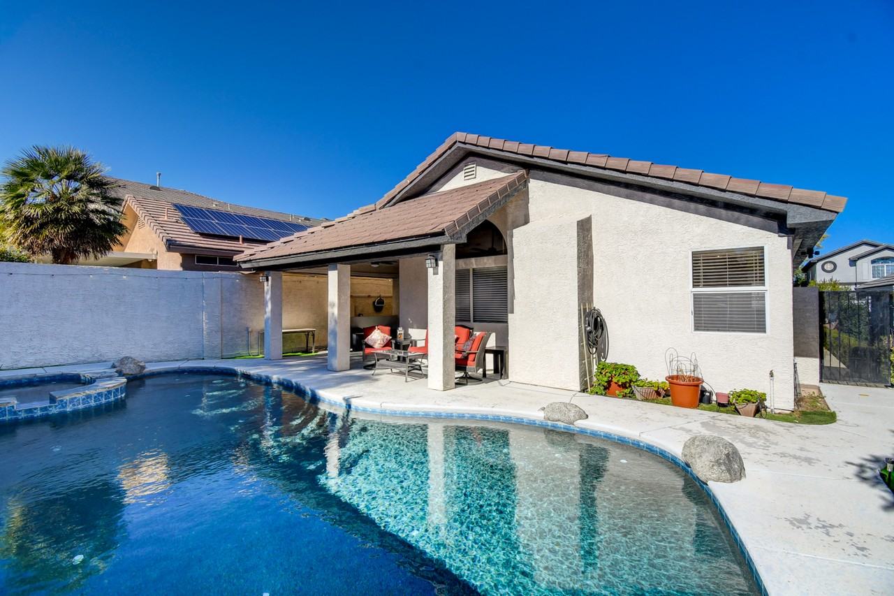 9657 Marble Peak Ct #NA - Photo 5 of 39