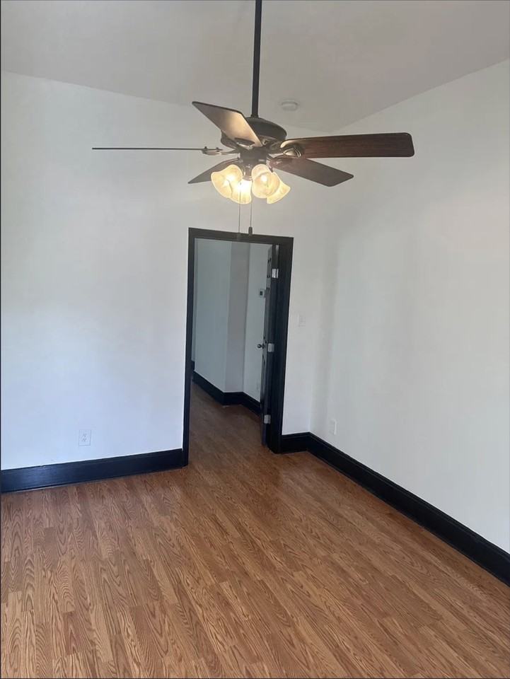 2916 1st St #NA - Photo 5 of 7