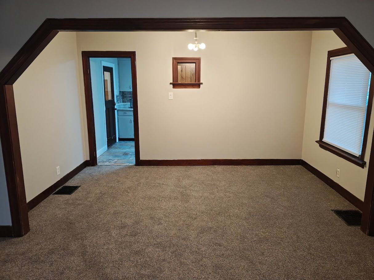 524 Crestmore Ave #NA - Photo 7 of 16