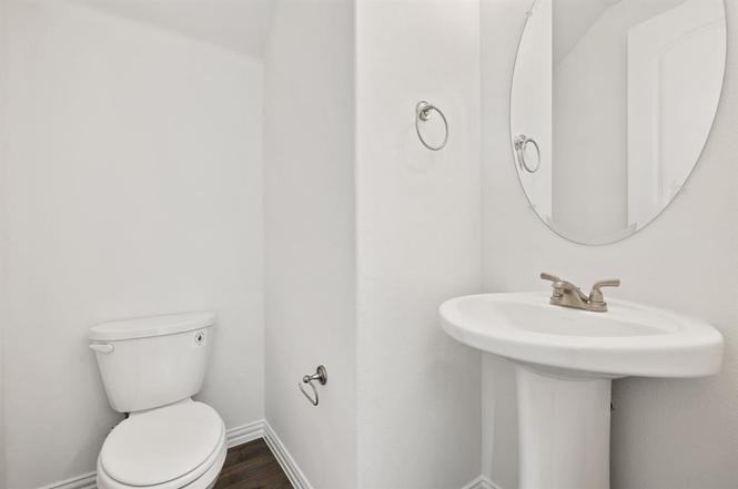 268 Bassett Hall Rd #NA - Photo 6 of 43