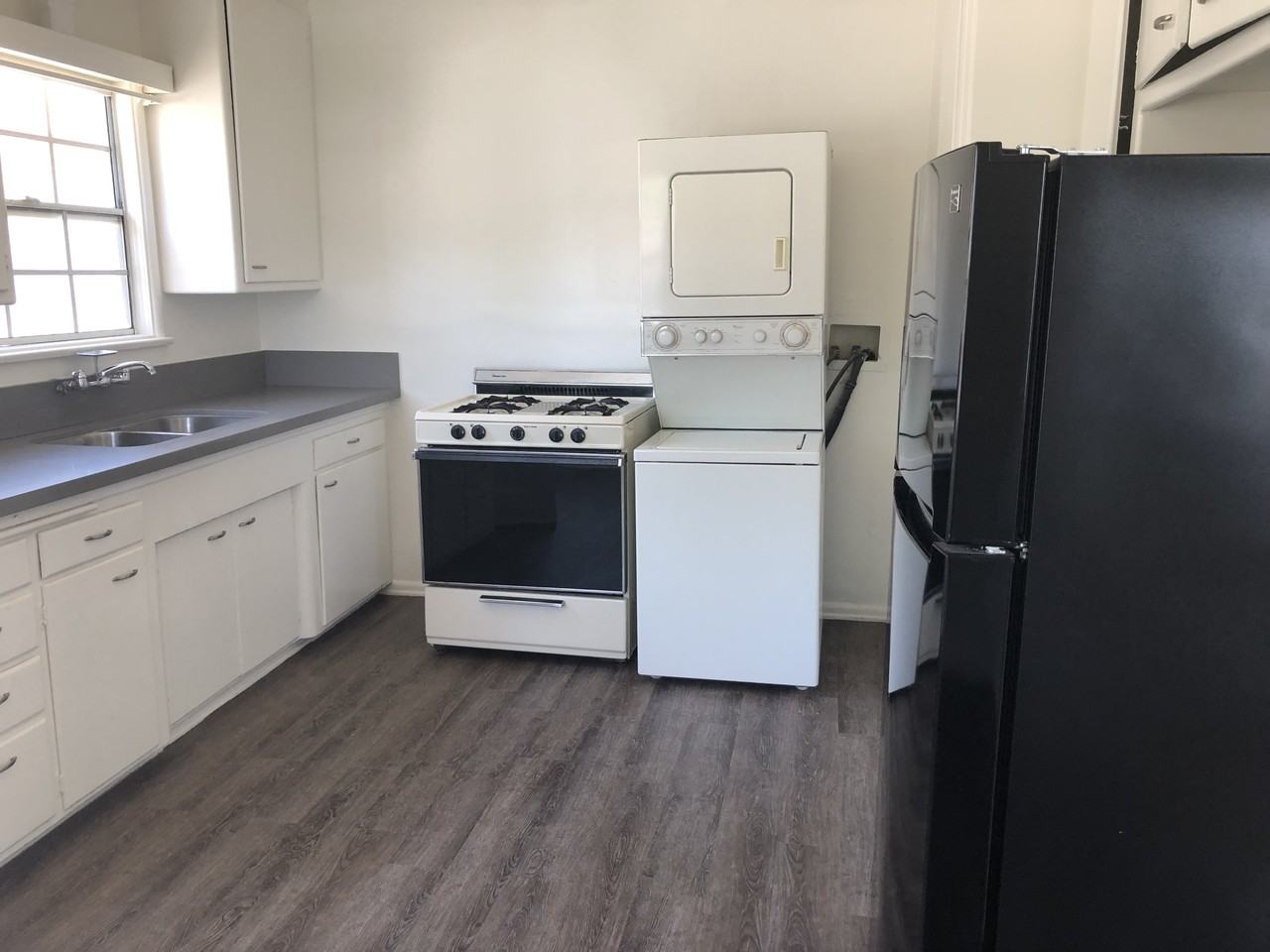 Sawtelle Blvd #1 - Photo 3 of 6