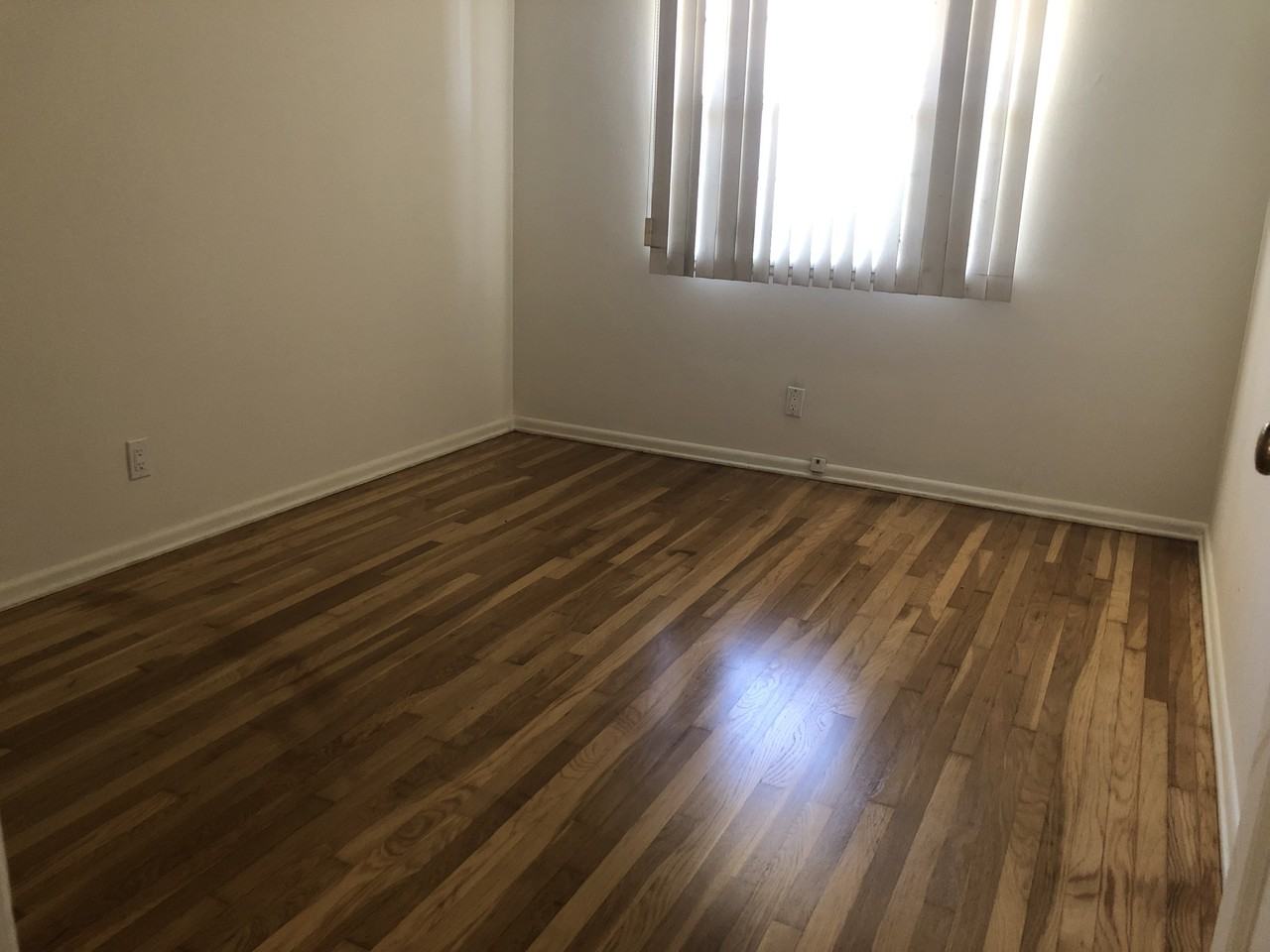 Sawtelle Blvd #1 - Photo 5 of 6