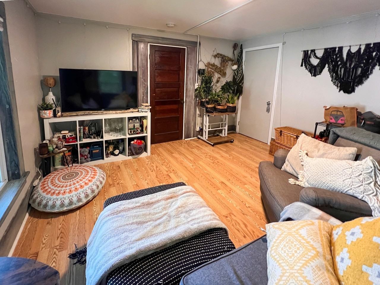 E Spencer St #136-1 - Photo 7 of 21