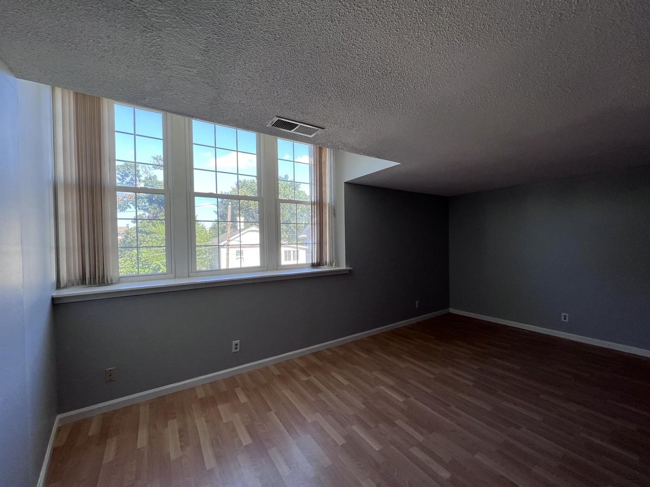 15 Prospect St #21 - Photo 2 of 18