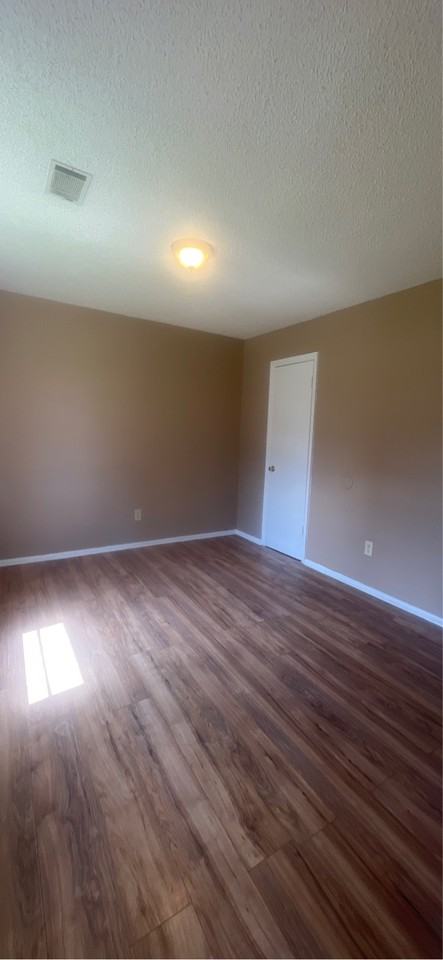 318 Carriage LaneUNIT C #C - Photo 6 of 8