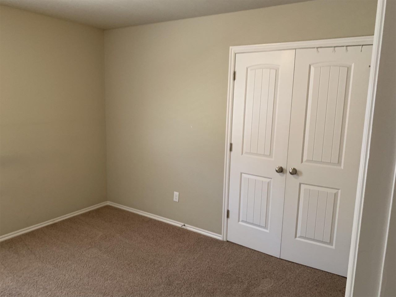 2364 Nw 197th St #1 - Photo 7 of 14