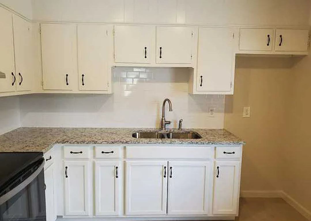 605 W Byrd Blvd #2 - Photo 6 of 15