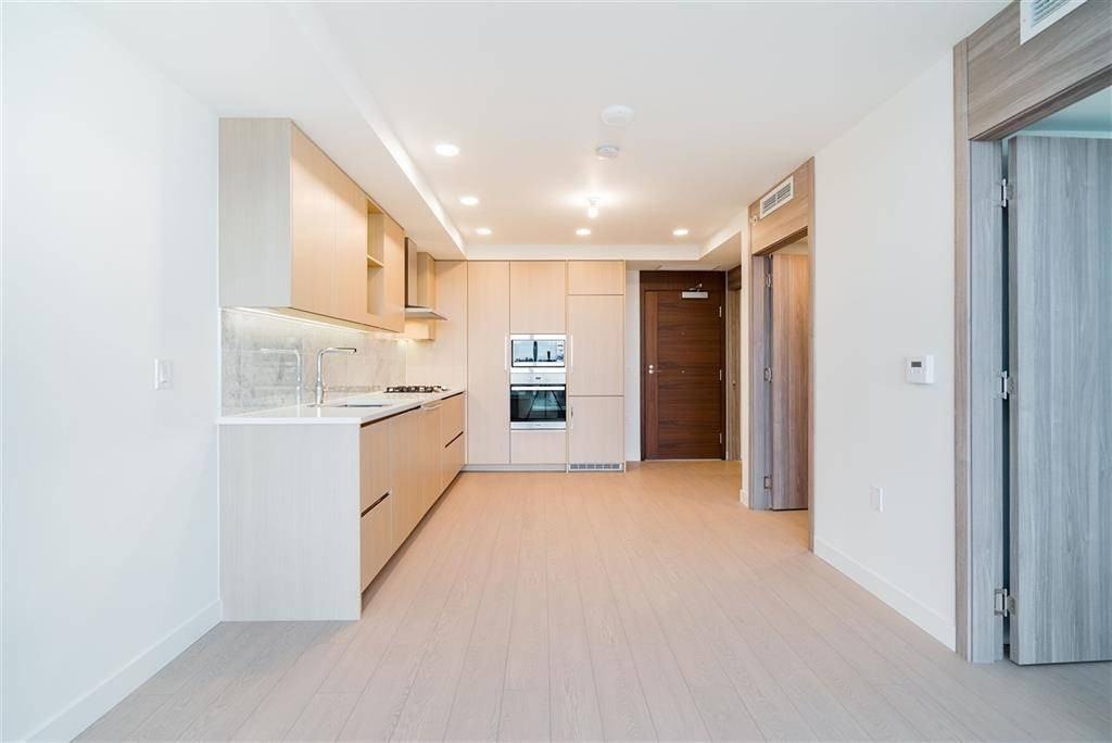 455 Southwest Marine Drive - Photo 5 of 20