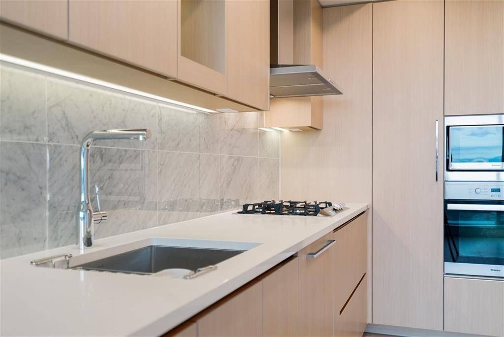 455 Southwest Marine Drive - Photo 6 of 20