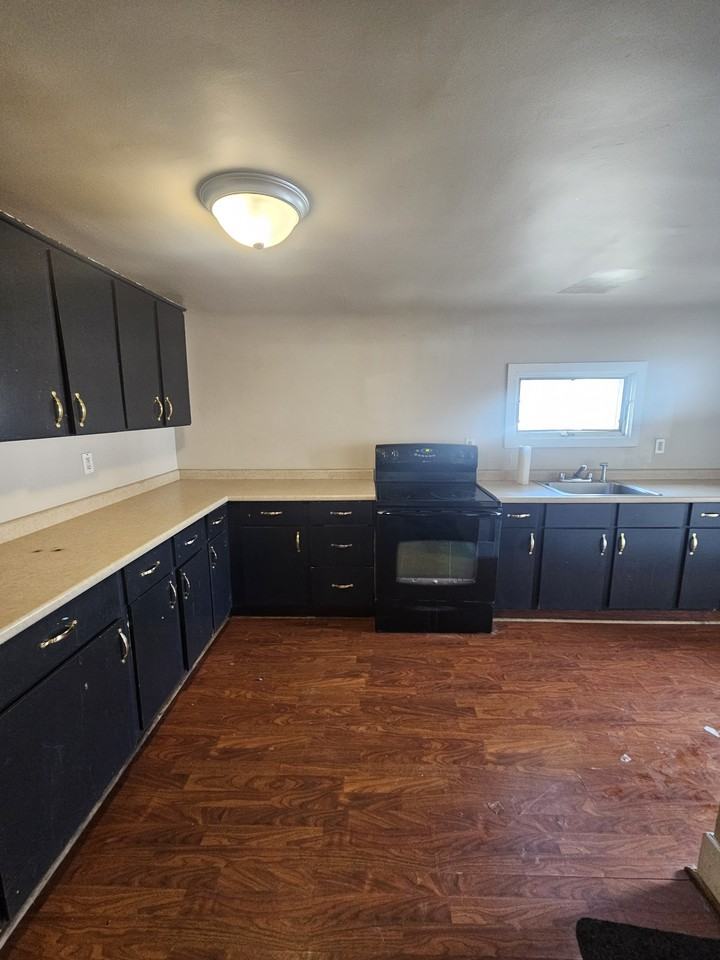 535 W Shawnee Ave Fl 5 #5 - Photo 2 of 10