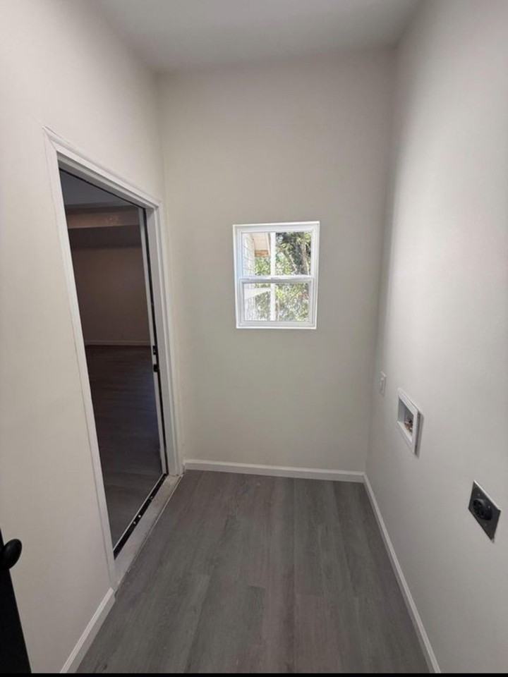 722 Brawner St #1 - Photo 4 of 10