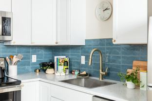 754 Mount Vernon Ave - Photo 1 of 1