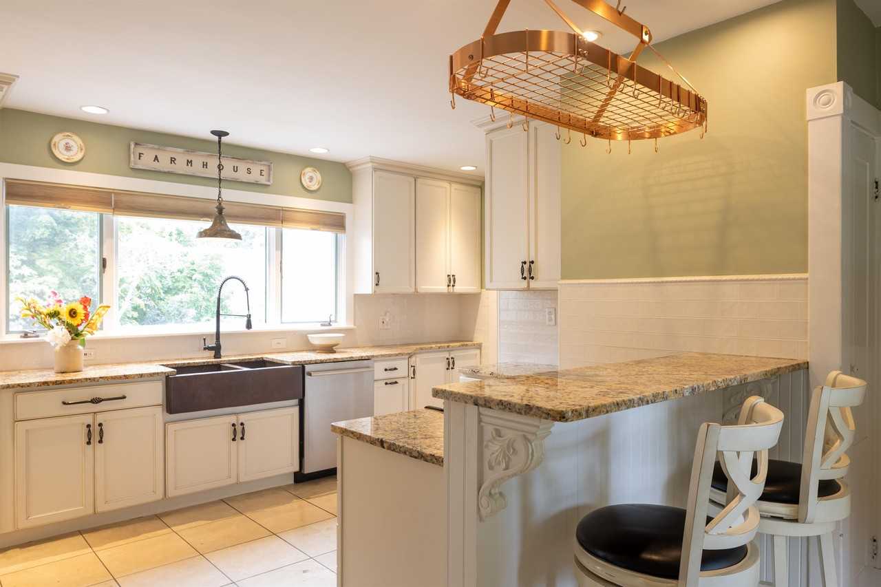 37 Main Rd N #1 - Photo 3 of 45