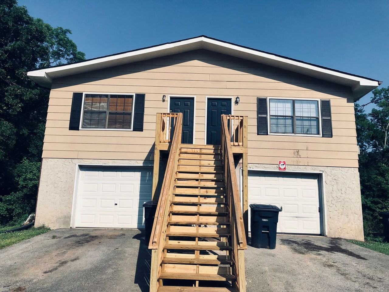 1210 W End Ave - Photo 2 of 11