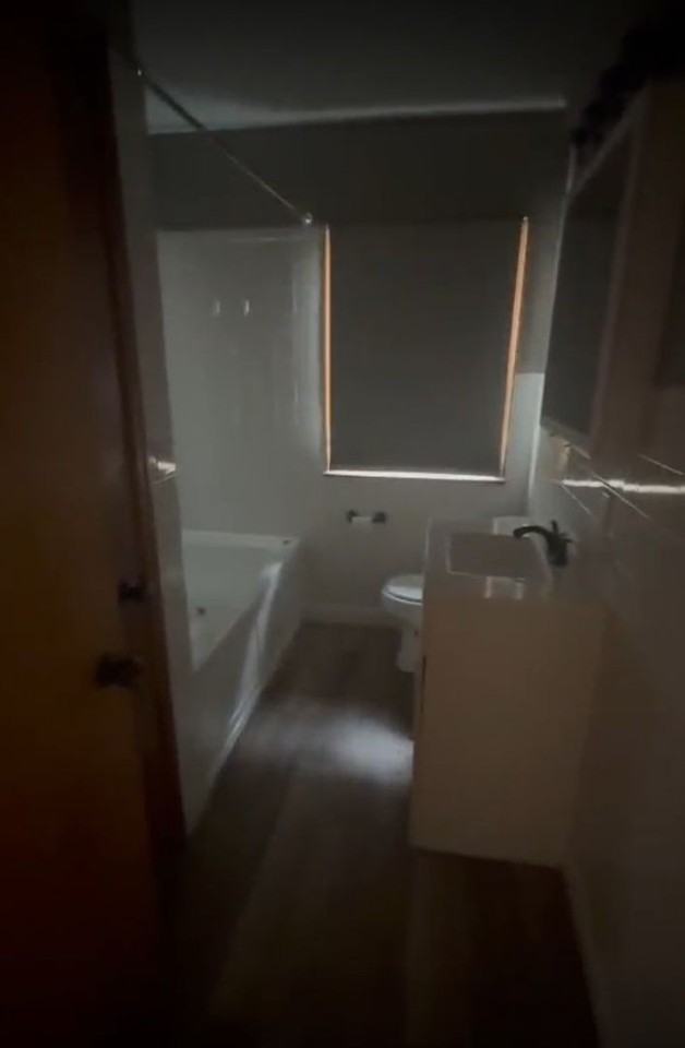 8902 W Silver Spring Dr - Photo 2 of 6