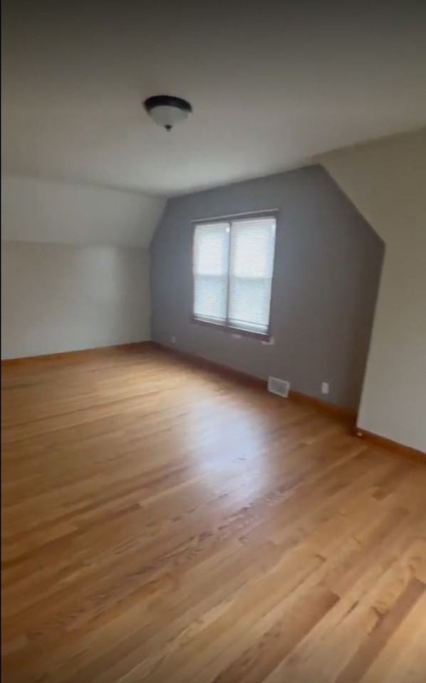 8902 W Silver Spring Dr - Photo 6 of 6