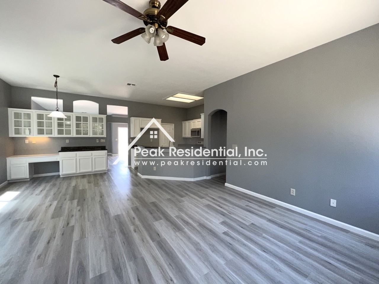 6605 Rabbit Hollow Way - Photo 6 of 25