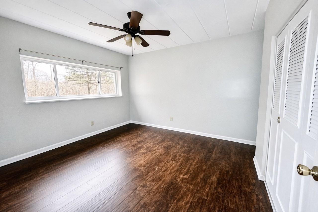 285 MOON CLINTON ROADAPT 11 #11 - Photo 4 of 8