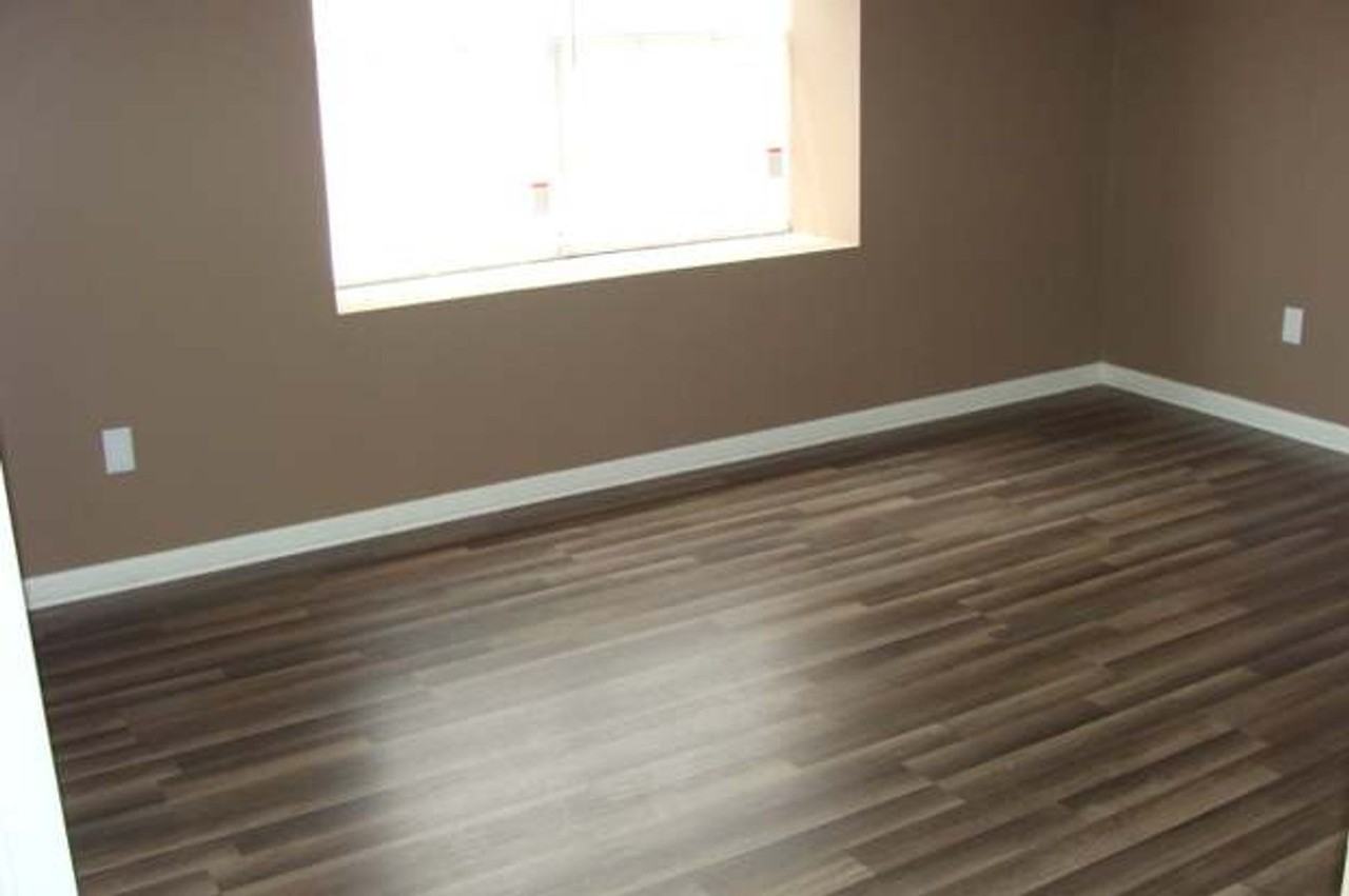 3020 Beal St - Photo 5 of 10