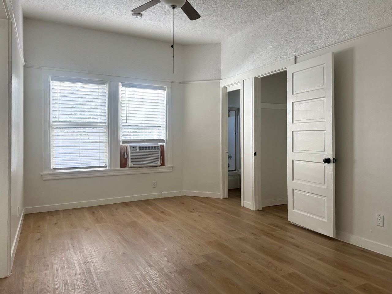 2200 Toberman St #04 - Photo 2 of 7