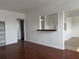 10705 S Figueroa St - Photo 1 of 1