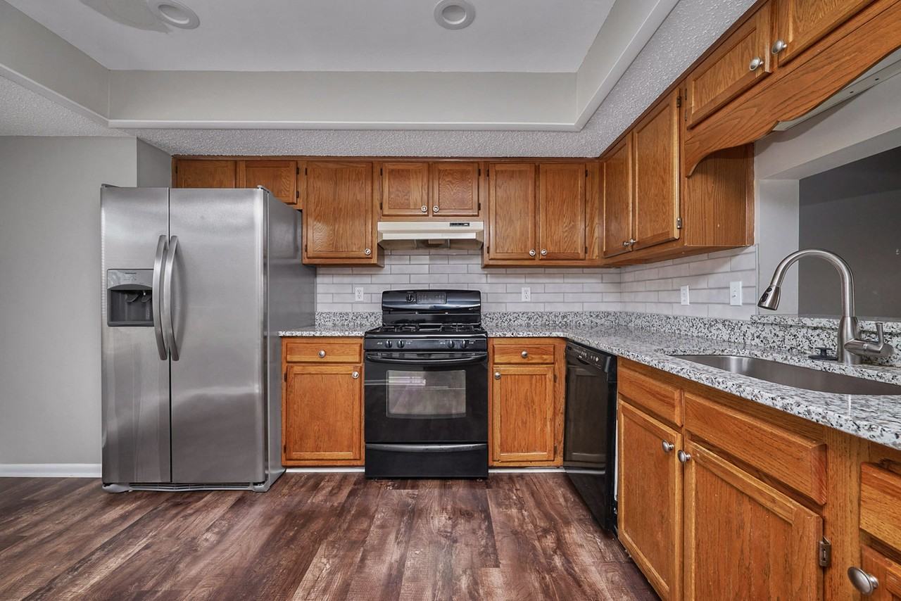 769 Quesnel Dr #1 - Photo 3 of 11