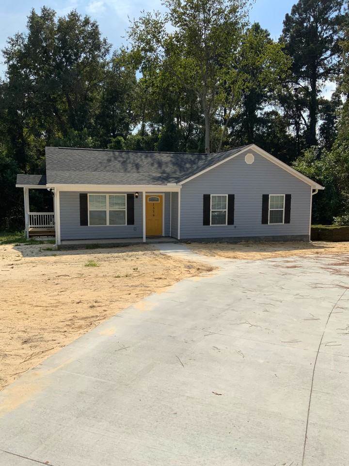 1556 Bradley Rd #1 - Photo 3 of 3