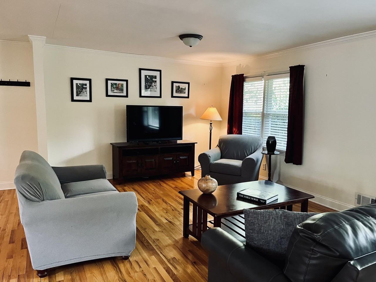 461 E Boundary Ave Se - Photo 3 of 12