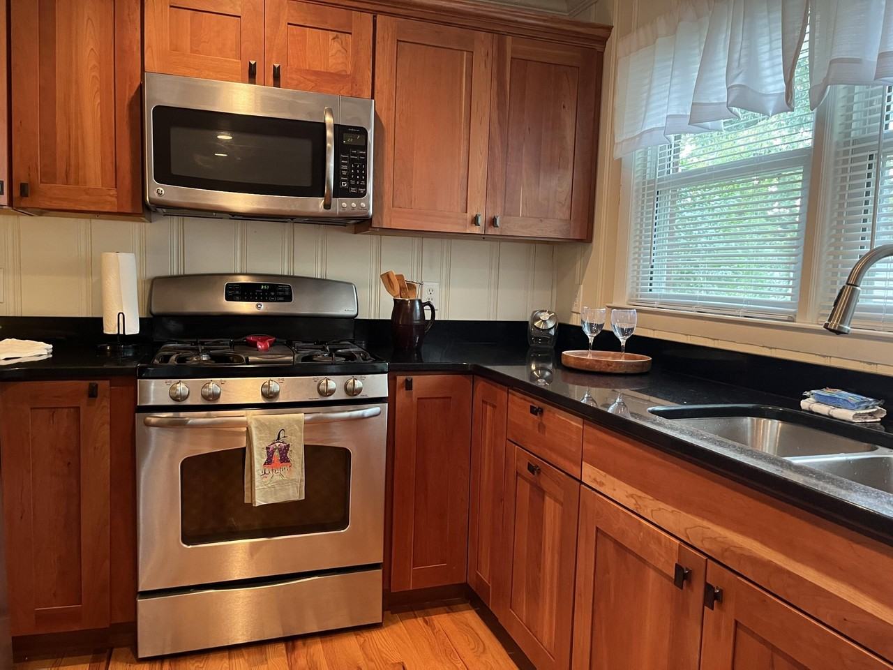 461 E Boundary Ave Se - Photo 6 of 12