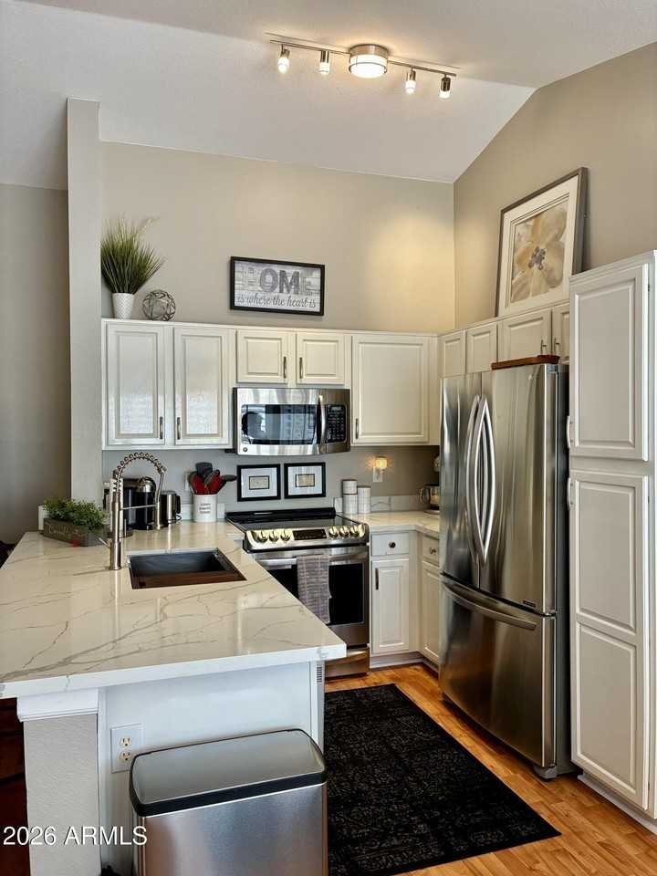 1723 E Palm Beach Dr - Photo 7 of 21