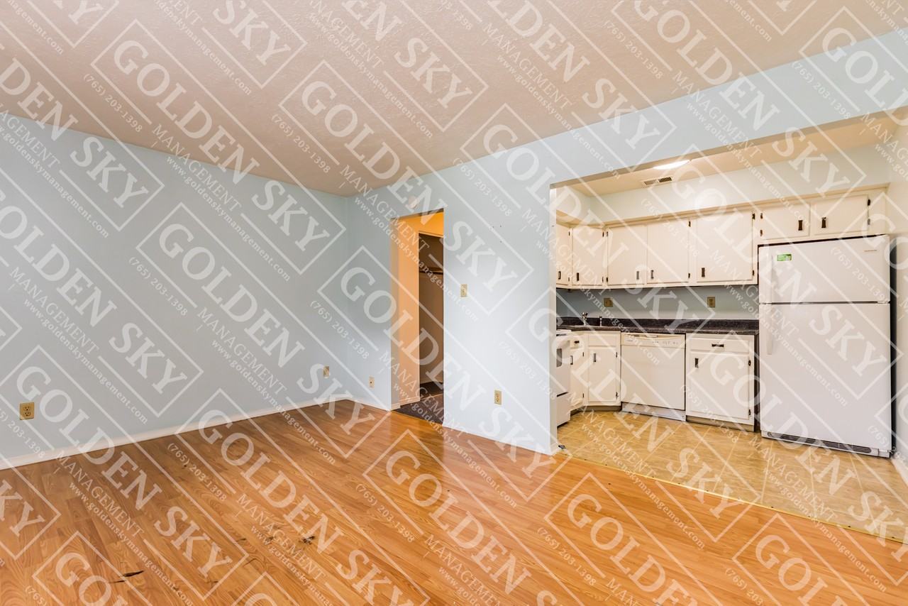 915 N Muessing StUnit 204 #204 - Photo 2 of 12