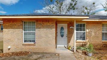 featured image of 1209 Georgia St