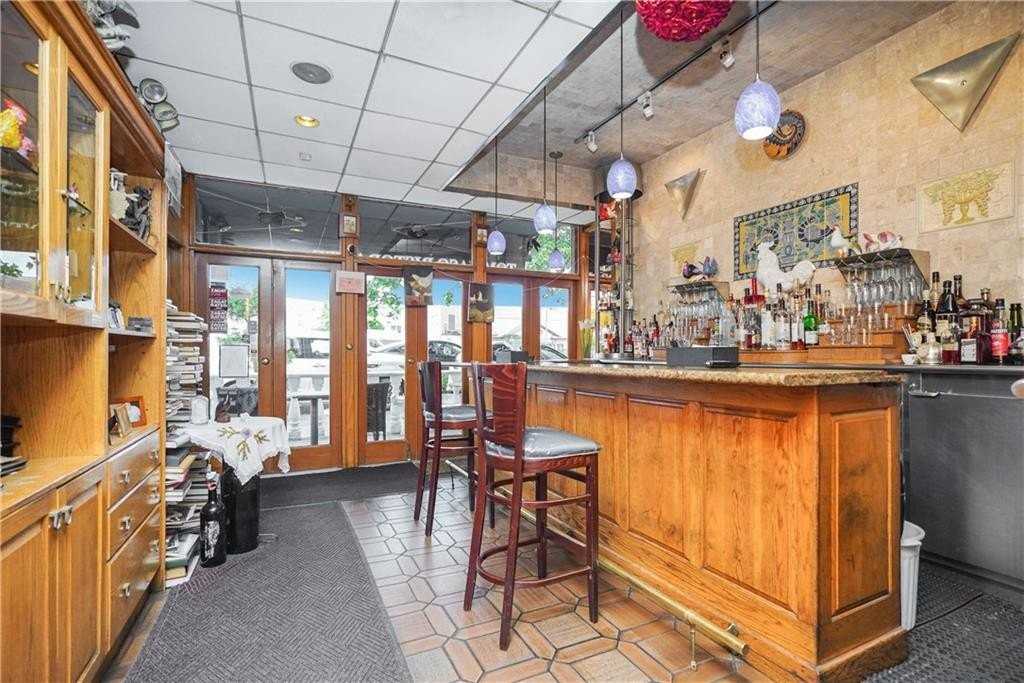 1464 86th St - Photo 4 of 9