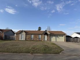 13206 Meadowview Dr - Photo 1 of 1