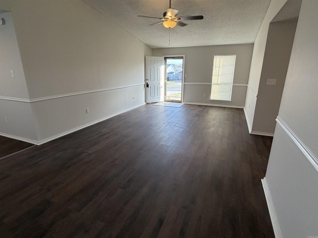 13206 Meadowview Dr - Photo 6 of 37